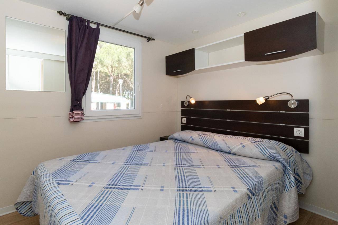 Feriehus for 6 personer med badebasseng in Lido di Spina, Provinsen Ferrara