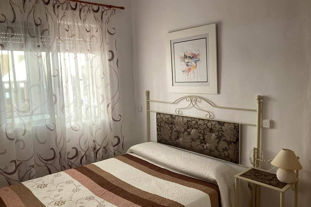 Villa with private pool, terrace and less than 80 meters from the sea in Miramar (Valencia), Costa de Valencia