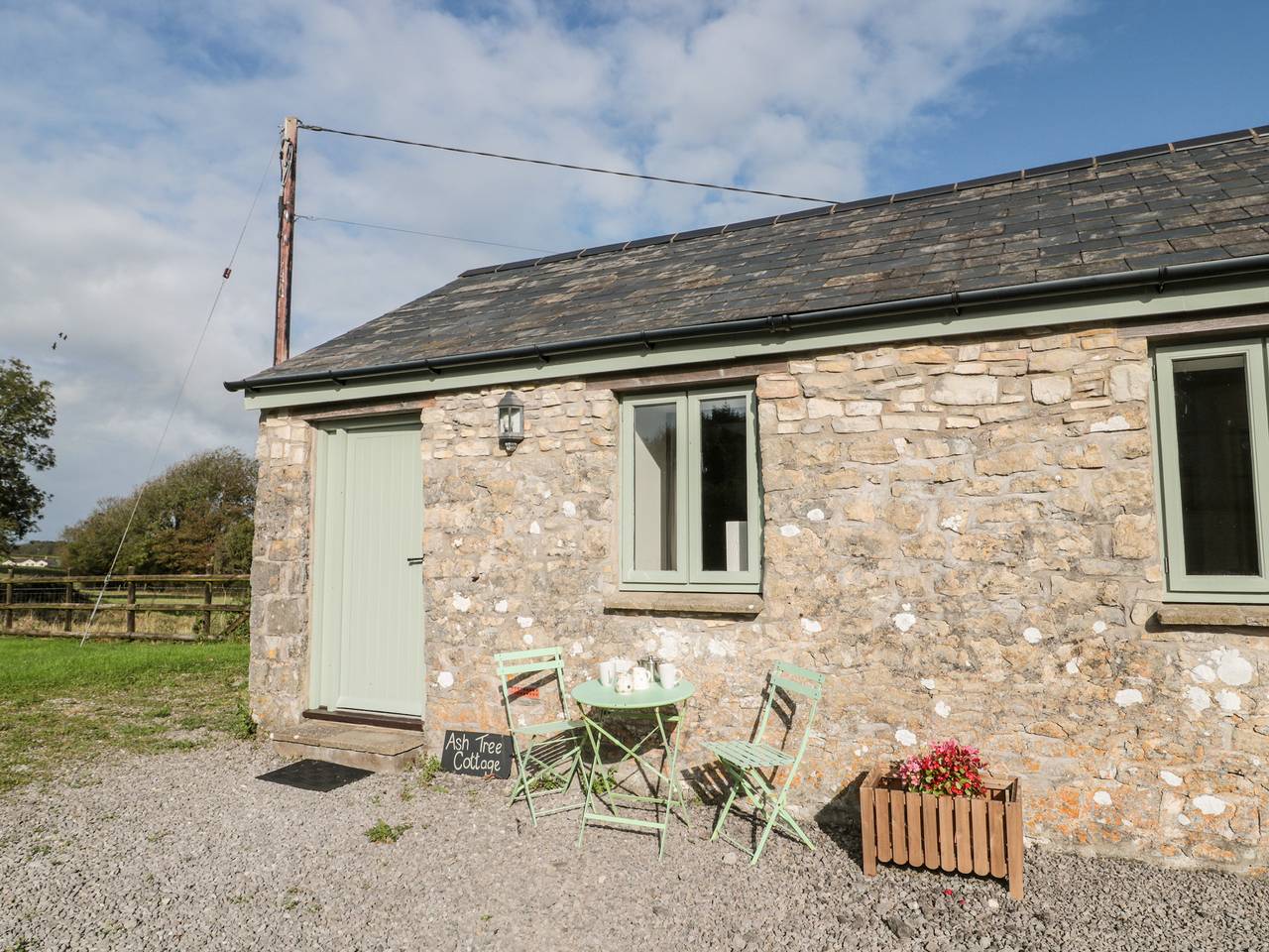 Ash Tree Cottage in Vale of Glamorgan region