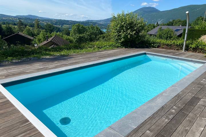 Villa pour 8 personnes, avec piscine ainsi que terrasse et vue sur le lac en Savoie - 4