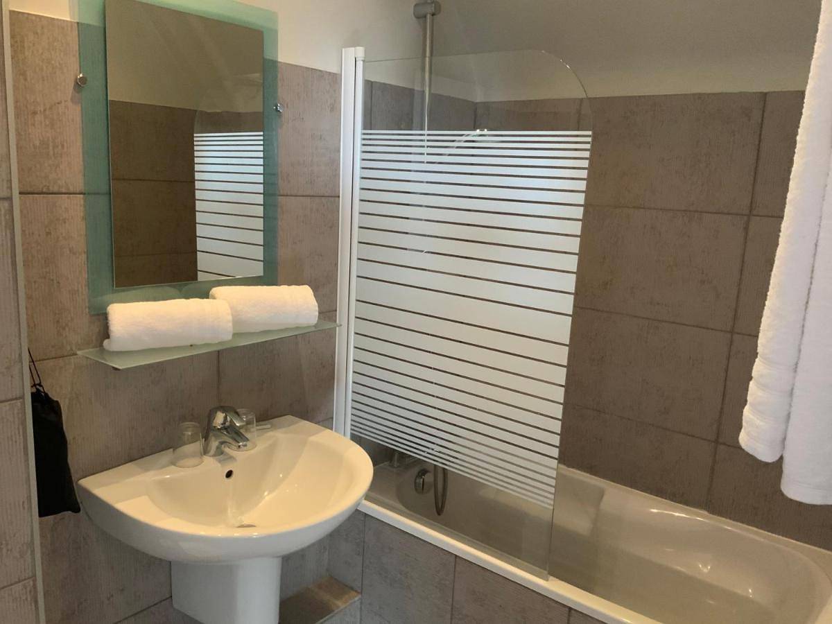 Hôtel pour 2 personnes in Saint-Michel en Pré-Bocage, Région de Caen