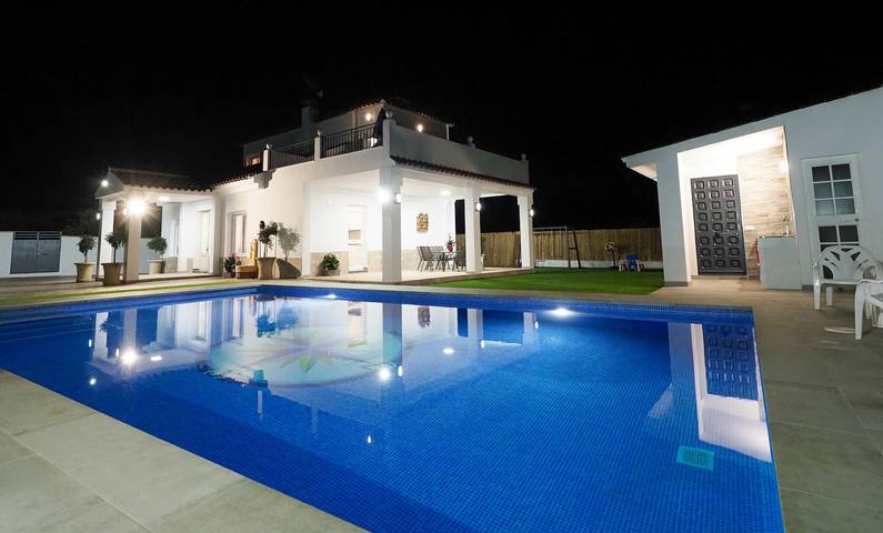 Finca für 10 Personen, mit Balkon und Garten, kinderfreundlich in Alhaurín el Grande - 2