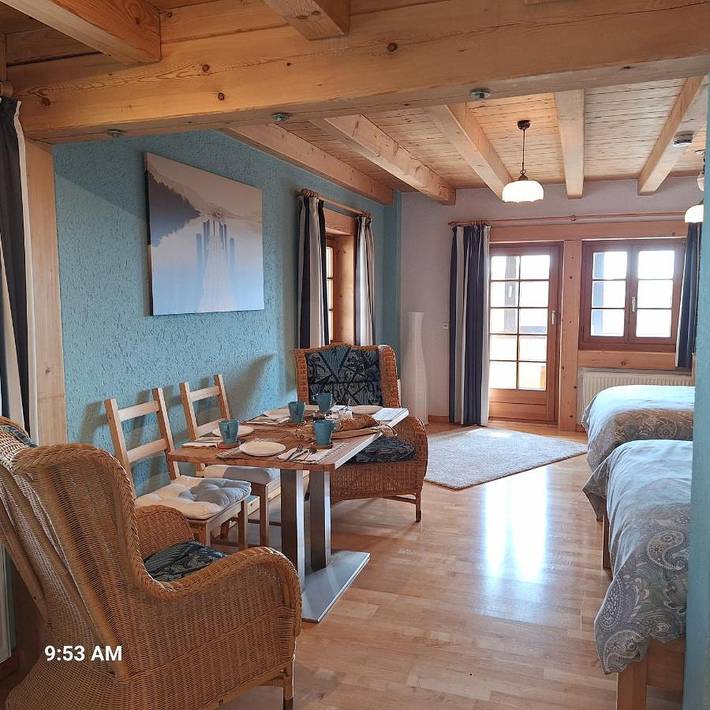 Bed and Breakfast für 4 Personen, mit Balkon und Sauna in Löffingen