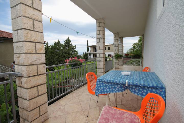 Ferienwohnung für 6 Personen, mit Balkon/Terrasse in Selce