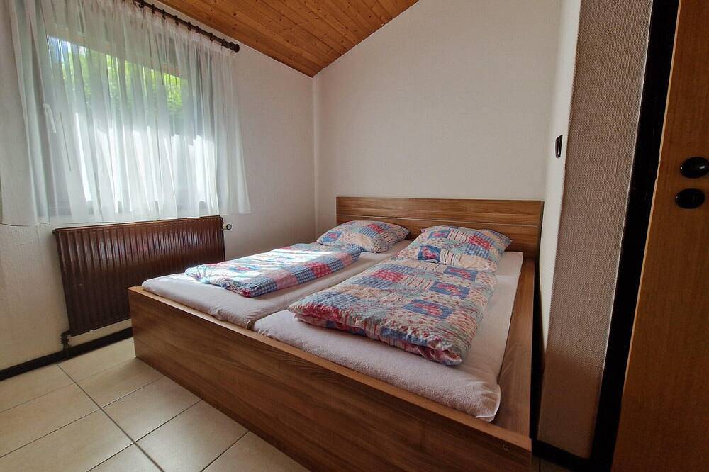 Ferienhaus in Deutschland mit Naturidylle in Machtlos, Ronshausen