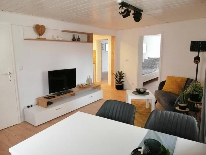 Ferienwohnung für 3 Personen, mit Terrasse in Klingenmünster - 2