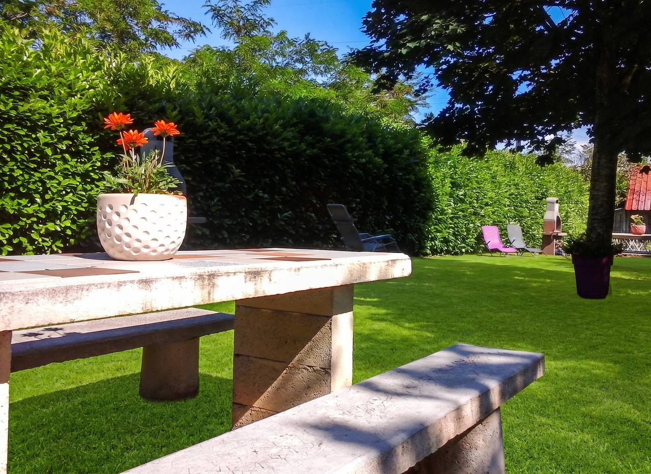 Chalet enchanteur à Tarascon-sur-Ariège avec vue sur montagne in Tarascon-sur-Ariège, Ariège