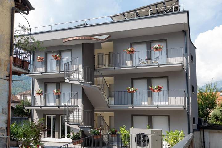 B&b per 4 persone, con balcone e sauna nonché giardino in Comune di Domodossola