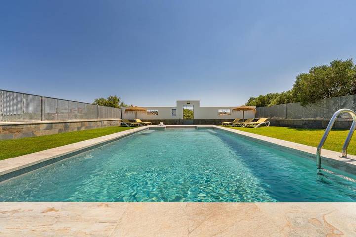 Chalet para 2 personas, con Jacuzzi y Terraza además de Jardín y Piscina en La Janda - 2