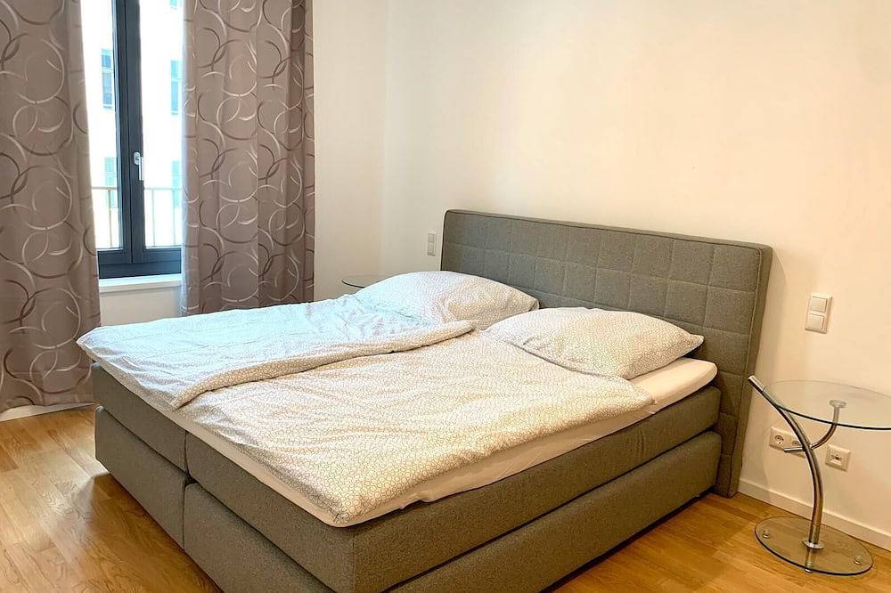 Ganze Wohnung, Charming 1-bedroom apartment in wonderful Berlin Mitte for businessmen in Mitte Berlin, Berlin