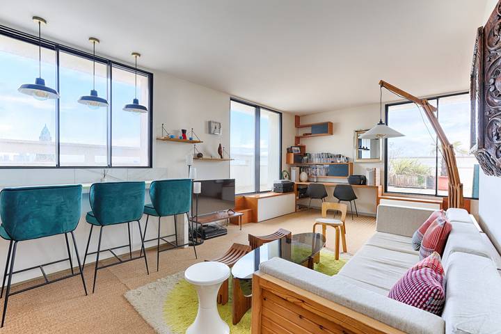 Location de vacances pour 3 personnes, avec Terrasse à Bois-Colombes