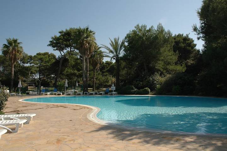 Gîte pour 6 personnes, avec jardin ainsi que terrasse et bassin pour enfant dans Plage La Badine
