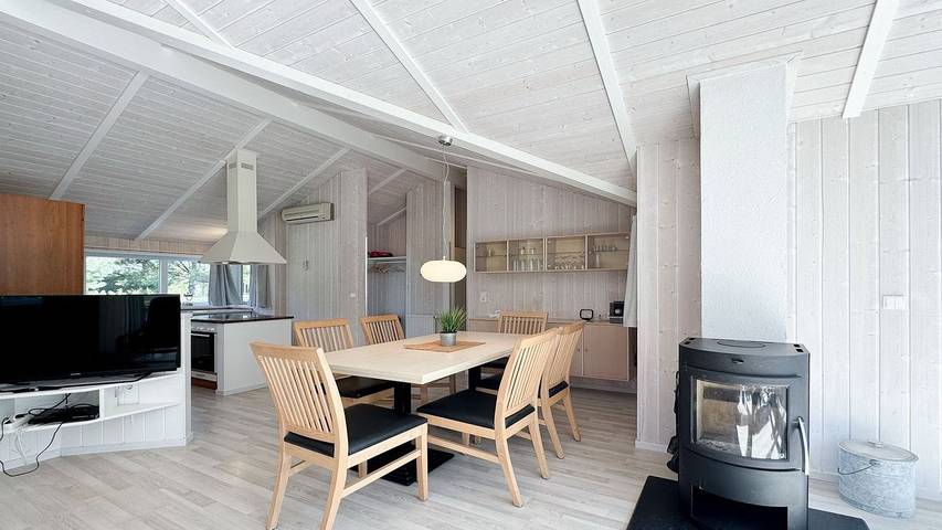 Ferienhaus für 6 Personen, mit Sauna und Garten sowie Terrasse und Whirlpool in der Lübecker Bucht - 4