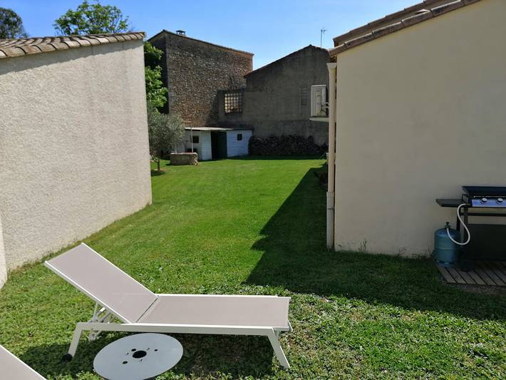 Studio pour 2 personnes, avec jacuzzi ainsi que jardin et terrasse dans l' Hérault - 3