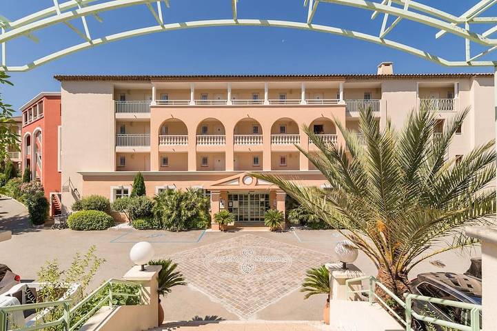 Appartement de vacances pour 4 personnes, avec balcon ainsi que piscine et jacuzzi - 1