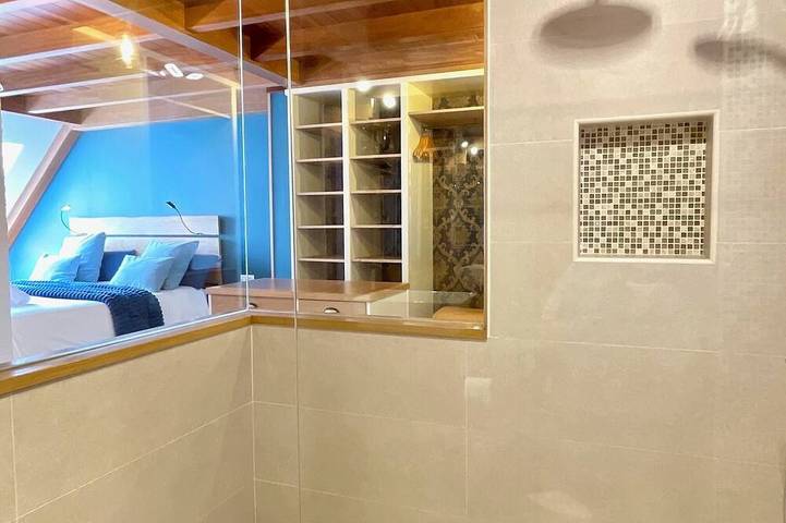 Appartement entier, The Cliffs - MarCastelos in Praia de Covas (Viveiro), Viveiro
