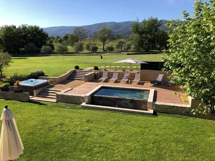 Maison de vacances pour 8 personnes, avec piscine ainsi que vue et jardin - 1