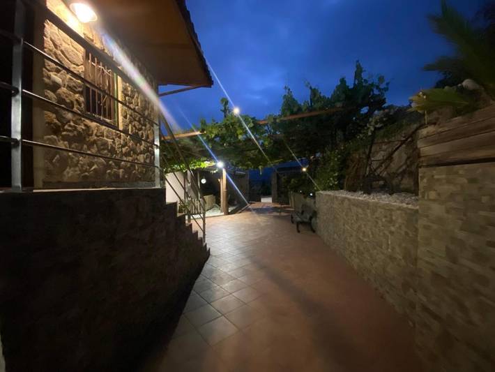 Casa rural para 4 personas, con piscina además de jardín y vistas, Familias con niños en Paradanta - 3