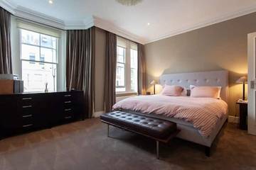 Holiday Rental for 8 People in Hammersmith and Fulham, London, Photo 2