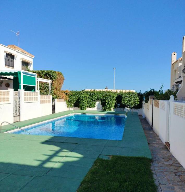 Ferienhaus für 7 Personen, mit Balkon und Pool sowie Ausblick - 1