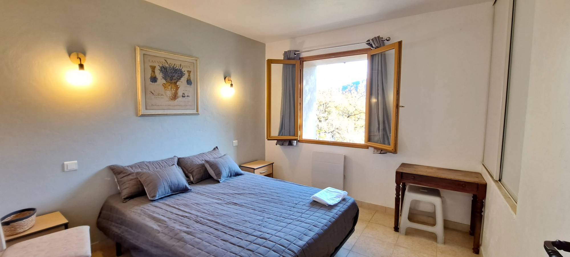 Maison conviviale avec jacuzzi à Le Bar-sur-Loup in Le Bar-sur-Loup, Côte méditerranéenne (France)