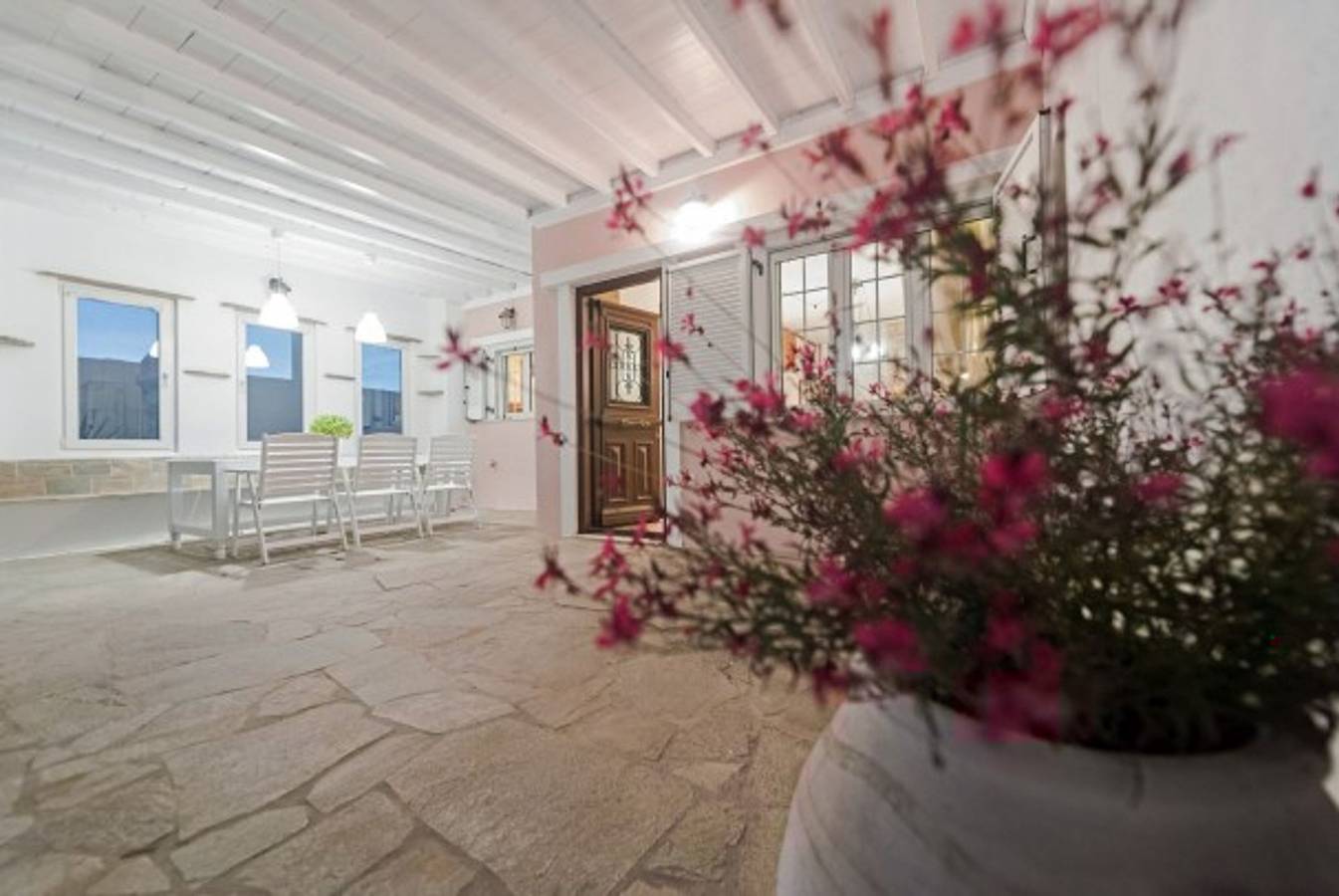 Villa für 10 Personen mit Balkon in Xinara, Tínos