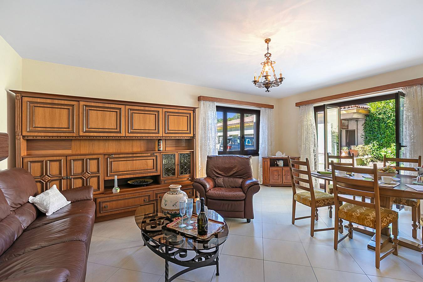 Casa Ana 2 - Losone Center in Losone, Ticino Alps and Verbano