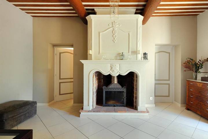 Location de vacances pour 6 personnes, avec Terrasse et Jardin ainsi que Piscine et Vue à Ventabren - 4