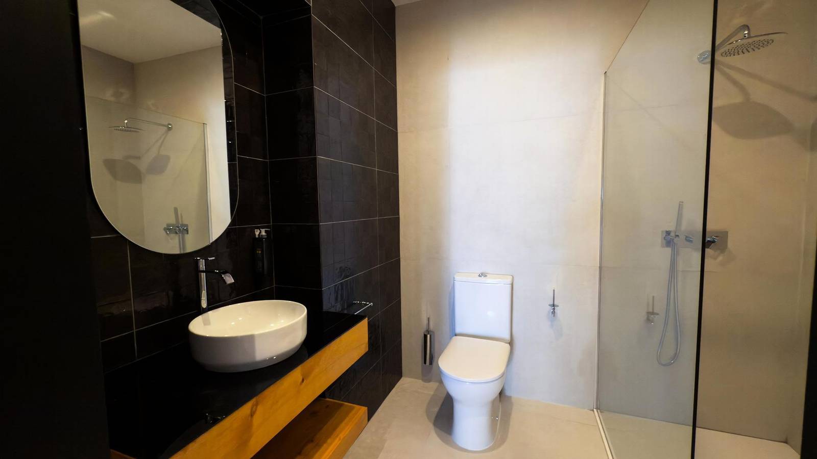 Appartement entier, Appartement de vacances pour 2 personnes in São Miguel Island, Ponta Delgada