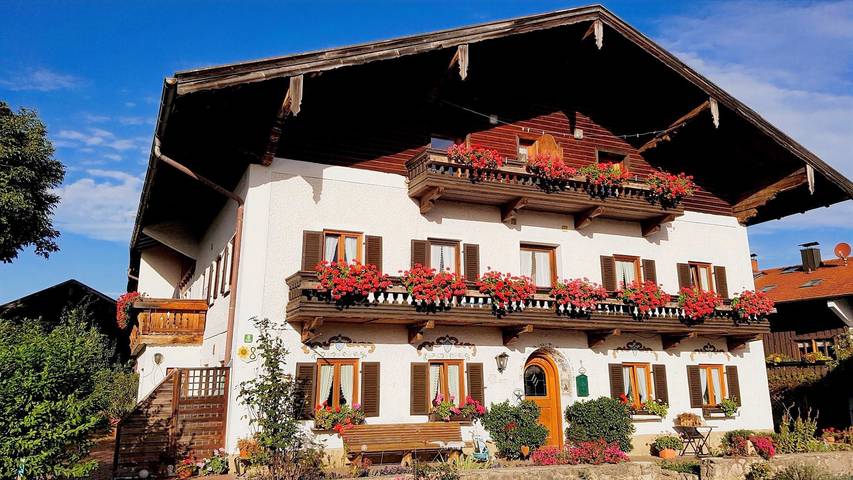 Bauernhof für 3 Personen, mit Balkon/Terrasse und Balkon, kinderfreundlich in Grassau