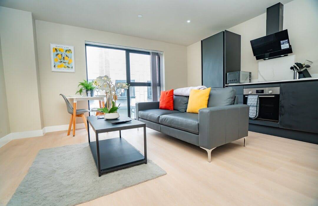 Entire apartment, Spacious 1 Bed Flat Solihull & Central Birmingham in Birmingham, Birmingham Area