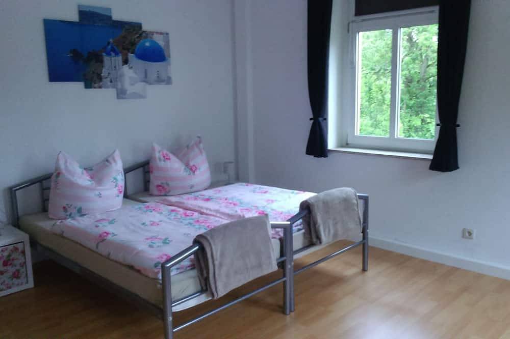 Ganze Wohnung, Neue zentrumsnahe Ferienwohnung im Herzen Sachsens in Döbeln, Chemnitz und Umgebung