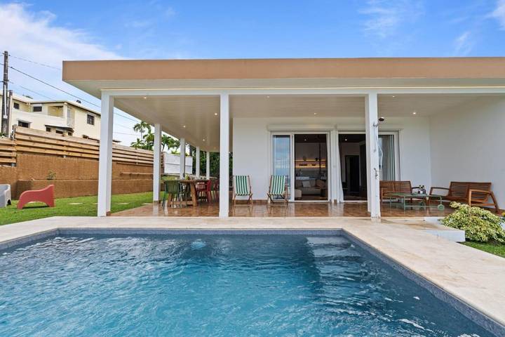 Villa pour 8 personnes, avec piscine et jardin