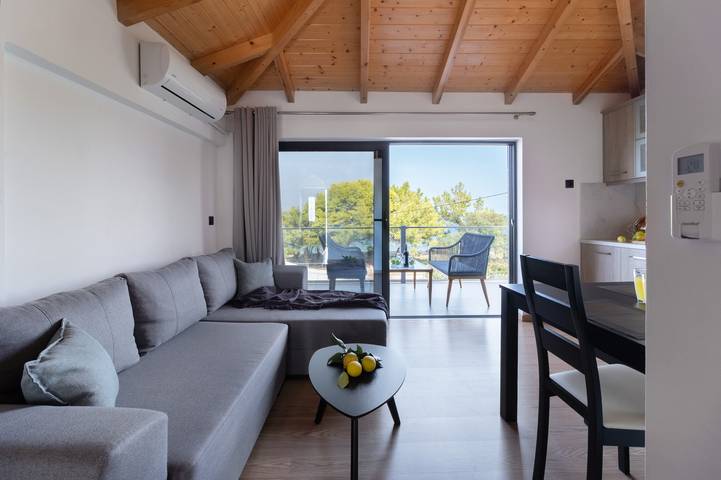Vacation rental for 3 people, with Yard in Lefkada