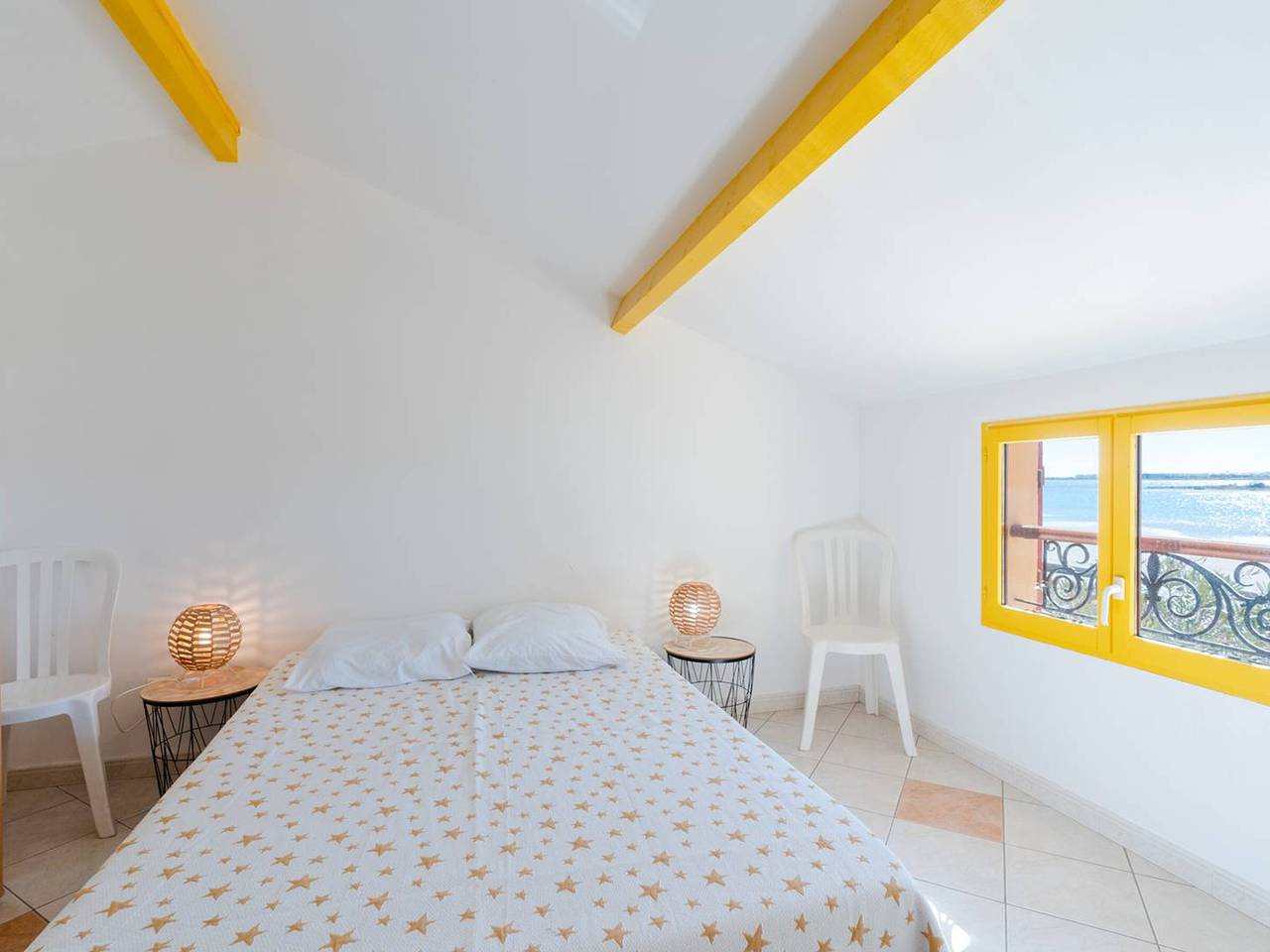 Gruissan: Maison 6 pers. bord de mer, terrasse, parking, Wifi, barbecue, proche activités in Gruissan (Ville), Gruissan