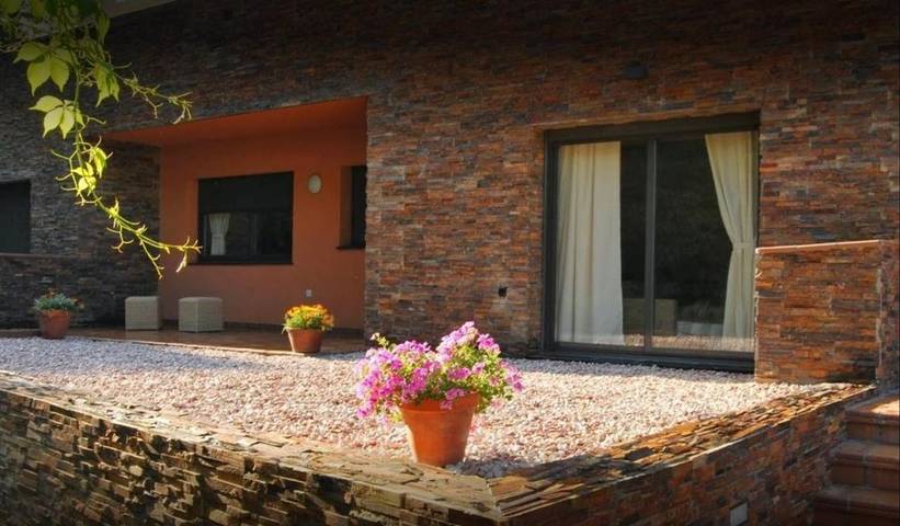 Gîte pour 4 personnes, avec Terrasse ainsi que Jardin et Vue à Arbúcies