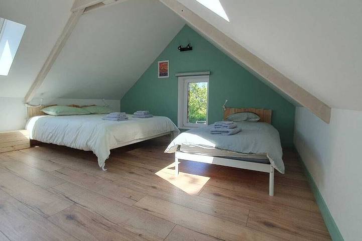 Location de vacances pour 6 personnes, avec jardin à Gouézec - 4