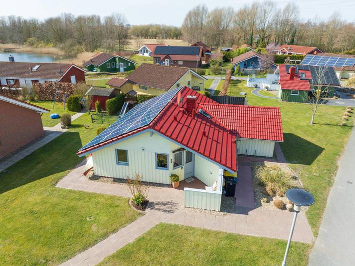 Ferienhaus für 5 Personen, mit Terrasse und Garten sowie Sauna und Whirlpool - 1