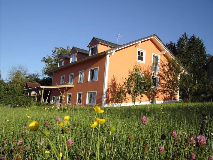 Ferienwohnung für 5 Personen, mit Balkon und Balkon/Terrasse sowie Whirlpool und Terrasse