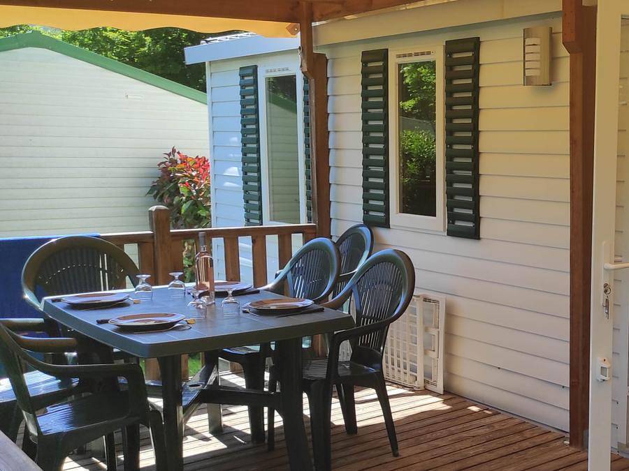 Camping d'Arpheuilles - Mobilheim 6 personen - Mobilheim 31 m² / 3 Zimmer + Tv + Klimaanlage 6 Pers. in Saint-Paul-de-Vézelin, Roanne und Umgebung