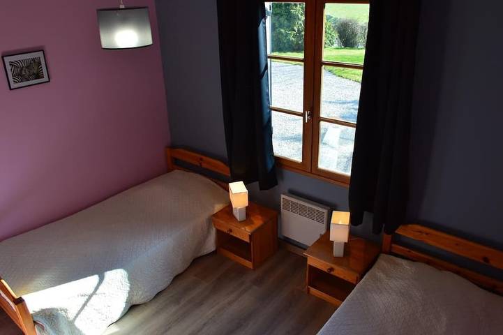 Location de vacances pour 11 personnes, avec terrasse et jardin à Wierre-Effroy - 3