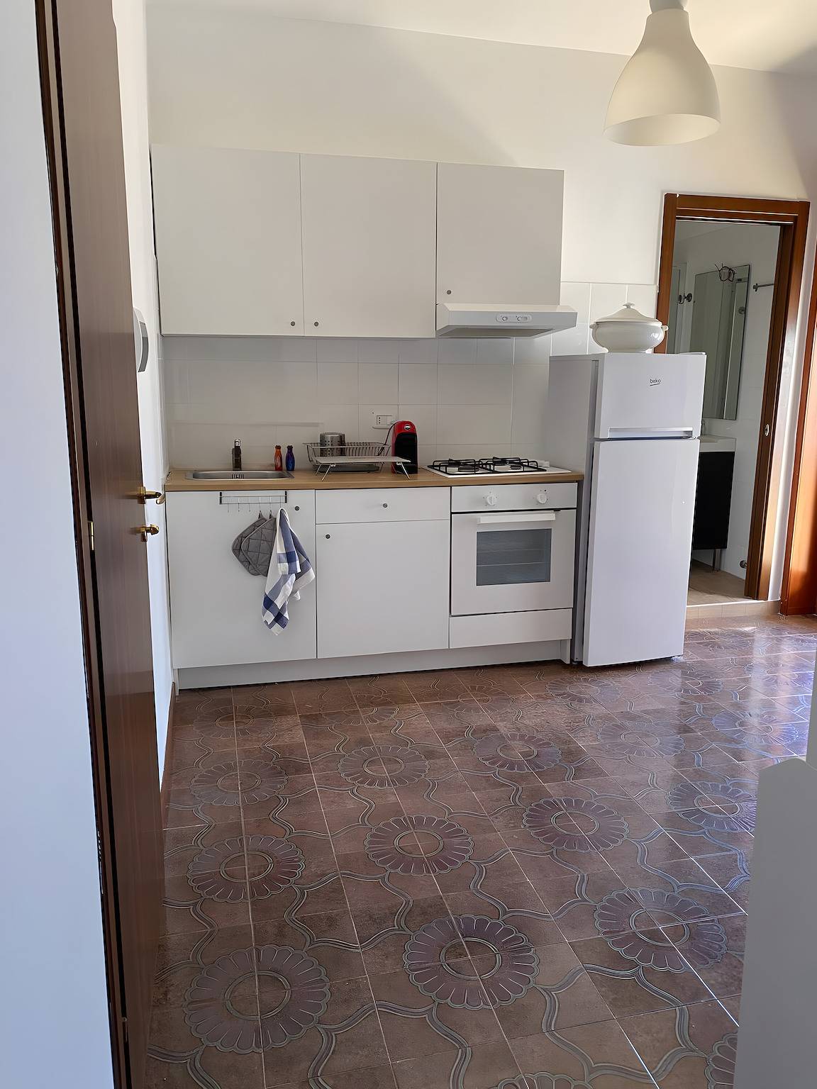 Appartement entier, Appartement 'Ponente' avec vue sur la mer, Wi-Fi et climatisation in Agropoli, Cilento