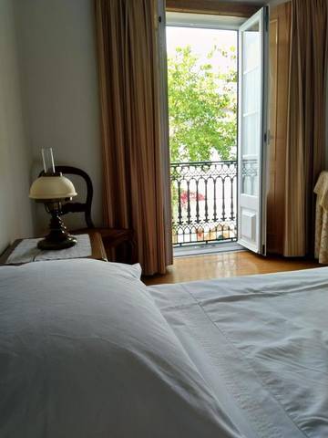 Maison d’hôte pour 3 personnes, avec jardin ainsi que balcon et vue dans Atouguia da Baleia