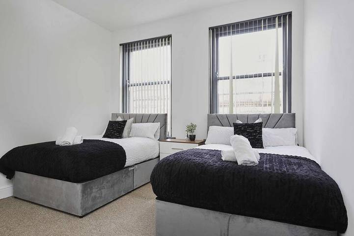 Holiday rental for 9 people in Barnsley