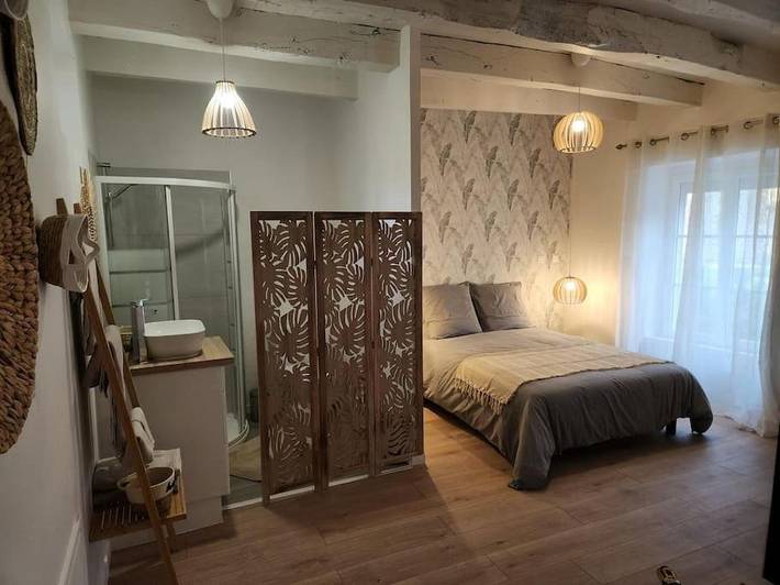 Location de vacances pour 2 personnes, avec jacuzzi, animaux acceptés à Tremblay - 3