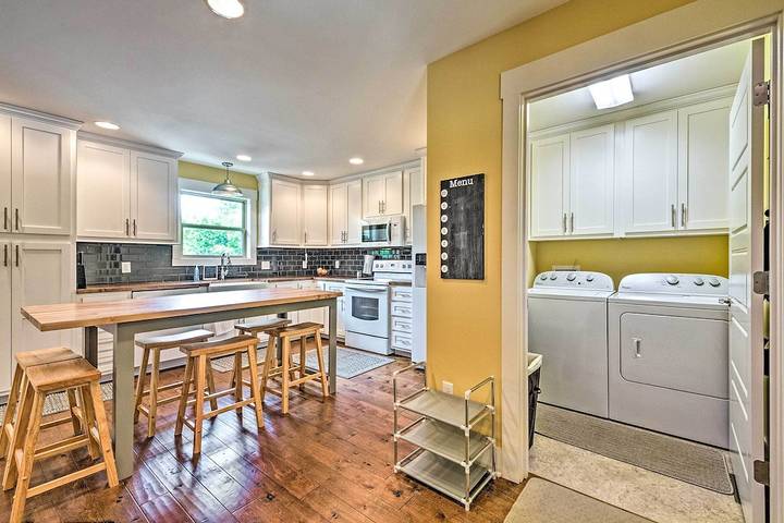 Vacation rental for 14 people, with yard and balcony in Mammoth Cave National Park