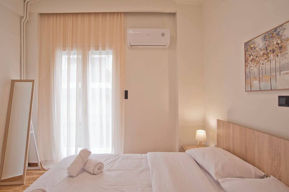 Ganze Wohnung, Athenian Glow Fully Renovated Apartment in Zentral-Athen, Athen