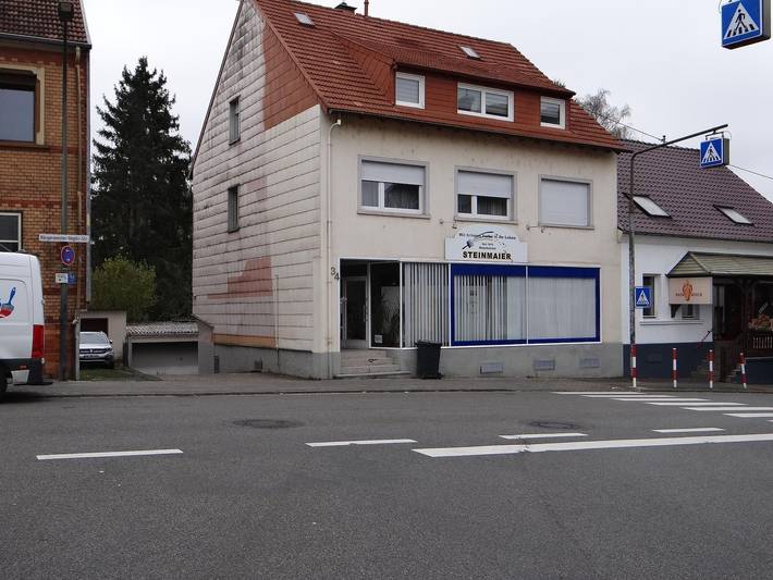 Ferienwohnung für 4 Personen, mit Balkon, kinderfreundlich in Neunkirchen