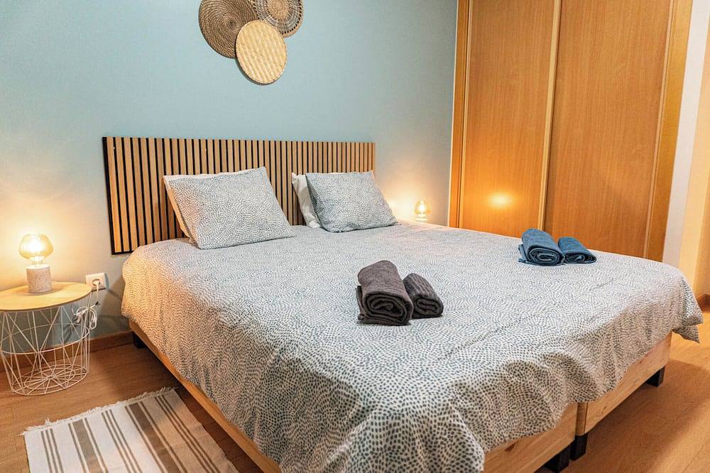 Apartments Baleal: Balkone und Pool in Baleal, Leiria District