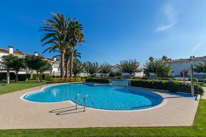 Location de vacances pour 6 personnes, avec jardin et balcon à S'Agaró